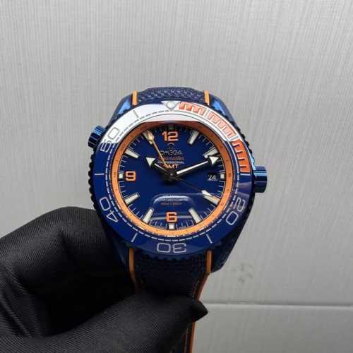 Omega - Seamaster GMT Classic King! Not only can it dive, it can also fly around