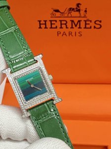 Heure H Watch New Large Diamond Inlaid 26X26Mm White Natural Mother-Of-Pearl Dia