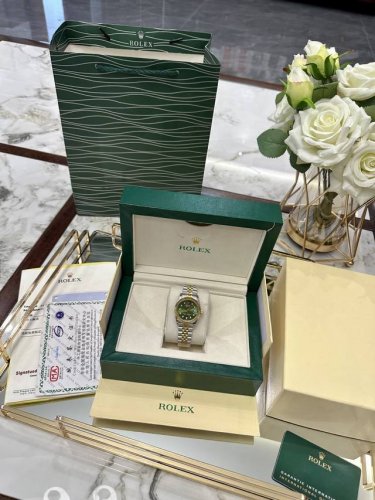 With Pictures, Same Model, Full Set Of Packaging Rolex Datejust Watch Type: Thre
