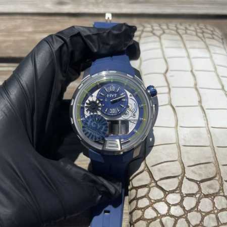 Vacheron Constantin Overseas 4500V Vacheron Constantin Overseas This watch feat - Click Image to Close