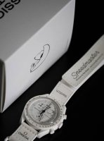 Limited Snoopy collaboration I really love Snoopy! [Selfie R] There are black a