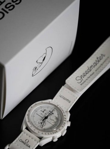 Limited Snoopy collaboration I really love Snoopy! [Selfie R] There are black a