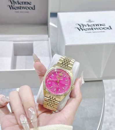 My first Vivienne Westwood watch of autumn is the dragon fruit color! My autumn - Click Image to Close