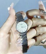 Longines La Grande Quartz movement, elegant and versatile diamond-set women's wa