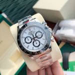 A new and exciting new arrival! The Rolex Daytona is here! The Cosmograph Dayton