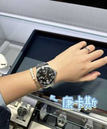 The Concas diving model has a simple and classic design, with a clean and neat - Click Image to Close