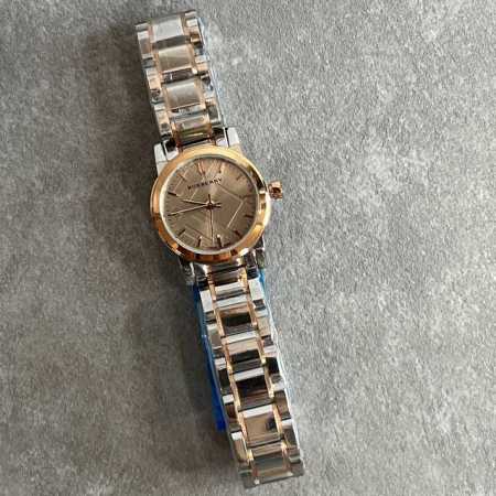 Burberry City Series British Style Women's Quartz Watch, simple and elegant, com - Click Image to Close
