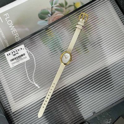 Original New Style, Miniature Coach Sammy Series Leather Strap Oval Dial Quartz