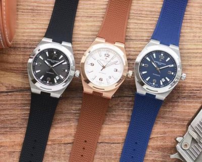 Gold + 20. To celebrate the 20th anniversary of the Overseas series, Vacheron Co