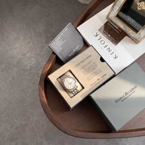 Also available with original wooden box. 70 Maurice Lacroix Pontos series PT614
