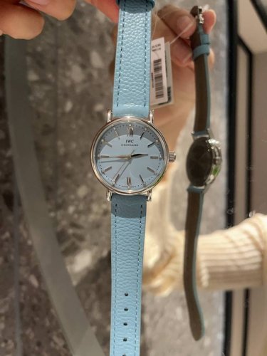 Idol Eileen Gu influences young people with her brilliance! Accompanying you day