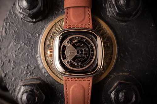 Sevenfriday With An Extra Rubber Strap. Original Sevenfriday Automatic Mechanica