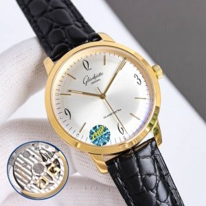 White case and gold case Tw Factory is unique. Glash
