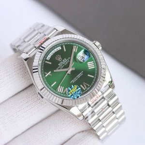 White and gold case Ew Rolex Datejust 40 1 Sapphire crystal, 2.5x calendar magni