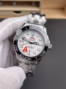 Vs Seahorse White V4 Version 42Mm8800 Machine DDD