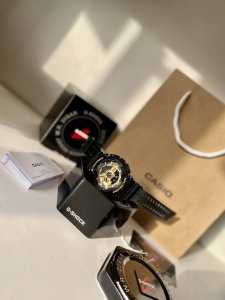 Hot-selling Casio 110 series, top-of-the-line version. Main functions: wrist-rai