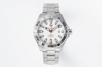 Tar's year-end grand offering: the Super TAG Heuer series watch, perfectly suite