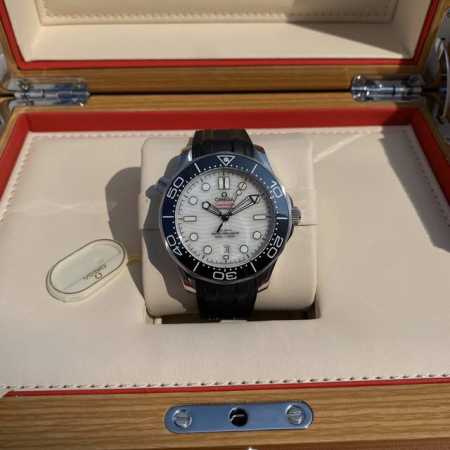 Special Price Omega Seamaster 300M Series Men's Watch V2 Upgrade Edition! Steel - Click Image to Close