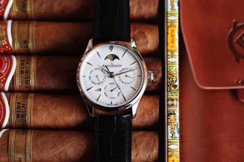 Another historic moment in the replica world, the "perpetual calendar", one of t