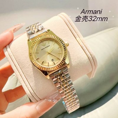 Armani's new quartz women's watch has been released. Featuring an imported move