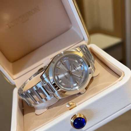Gold + 20 Diamond Bezel 30 Longines Conquest Dynamic Series Women's Watch, 34Mm - Click Image to Close