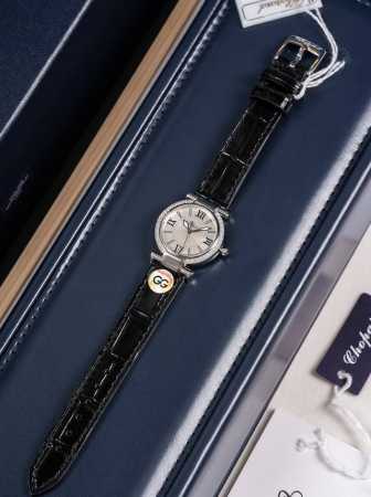 Smooth diamonds come with a crocodile leather strap for an additional 150, and c - Click Image to Close