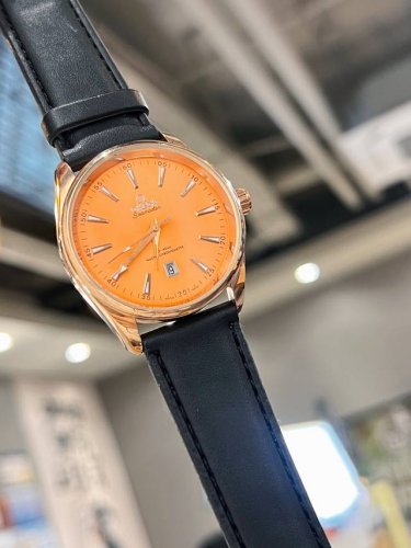 Omega. Seamaster series leather belt for men Accurate timekeeping 1,000 reasons