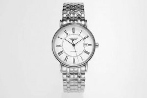 Longines' latest fashion model, the 38.5mm diameter of the magnificent series, i
