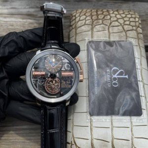Jacob&Co-Czech leopard new product launched, made of fine steel, with a size of