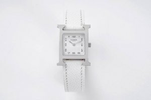 Factory Heure H series, born in 1996 under the guidance of designer Philippe Mou