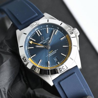 Breitling Mechanical Chronograph Series A32398101M1A1 Chronomat Automatic Gmt 40