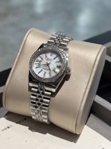 White Diamond Gold Diamond 490 Rolex Datejust Series Classic Women's Solid Five