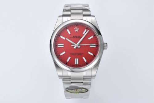 This 41mm Perpetual movement, equipped with a Japanese movement, is completely m