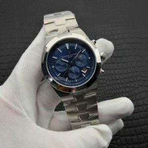 To celebrate the 20th anniversary of the Overseas series, Vacheron Constantin ha