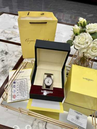 Same As Picture Packaging Longines Original High-Quality Version Master Moon Pha