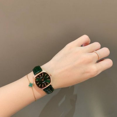 Rolex 1970's Vintage Limited Edition Watches Are Good At Combining Retro Element