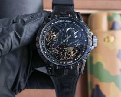 Black Rose 740 Roger automatic movement, case: 46mm, Sapphire Crystal Carbon tit