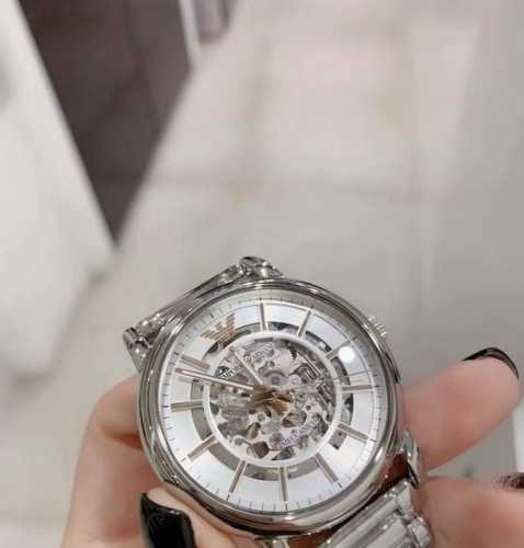 Wow! This watch is really high-quality! Brand new, used Armani Ar1980 silver ske