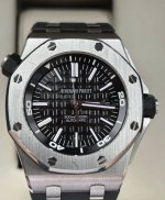 Brand: A Audemars Piguet Royal Oak Offshore Series: 15703 Series Design: Unique