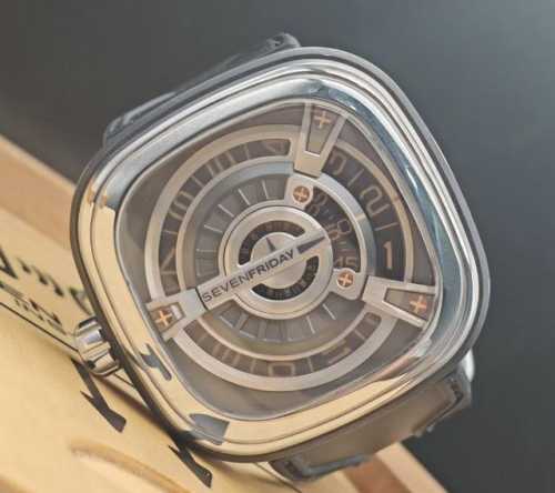 Sevenfriday M1 03