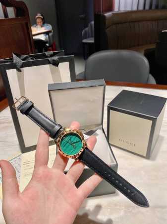 Gucci bee-themed leather strap watch brings you summer freshness. The new 38mm - Click Image to Close
