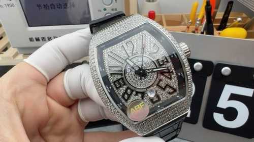 Perfect details, Abf, and the highest quality, the new Franck Muller Vanguard Ya