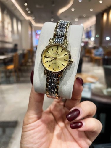 Gold Vintage Omega This simple little gold bean is simply stunning! The small 26
