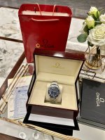 Same packaging as pictured, original upgraded version, Omega Seamaster men's wa