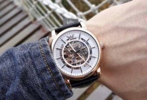 Armani mechanical original quality Super good details and workmanship Three-code