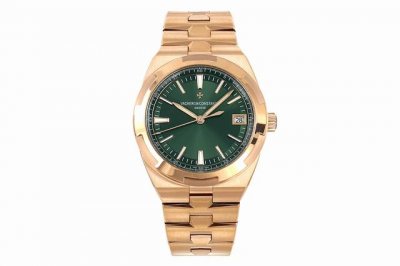 Another big steel watch king is coming. Vc Vacheron Constantin Overseas 4500V se