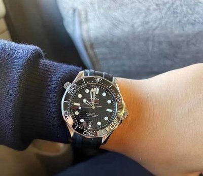 Seamaster 300 series, male god Li Xian same mechanical automatic movement cerami