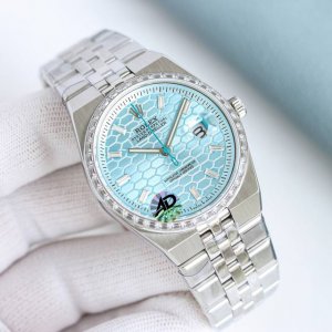 Gold and white same price - Diamond model The new Rolex Land-Dweller Land-Dwelle