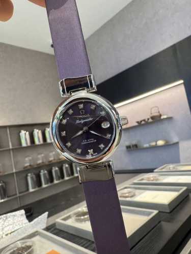 Diamond Omega Ladymatic