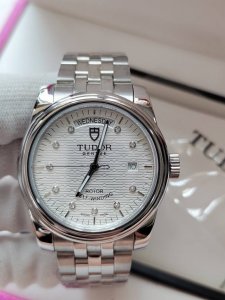 Citizen Movement Is Launched Simultaneously Tudor's Unique And Elegant Perspecti